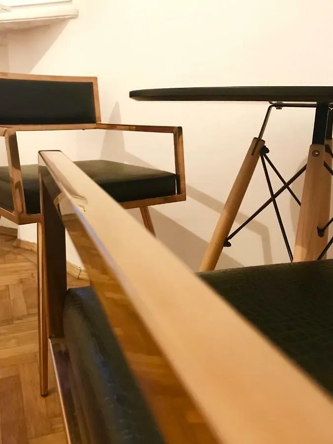 Serene Studio 호텔 부쿠레슈티 아파트